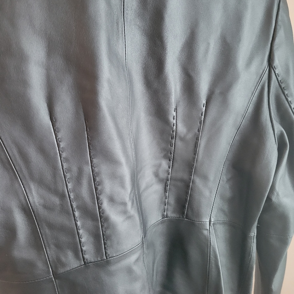 👵EUC MADISON STUDIO leather JACKET - image 8